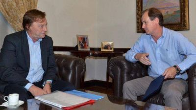 Bordet y Varisco pasaron revista a las obras de Paran�