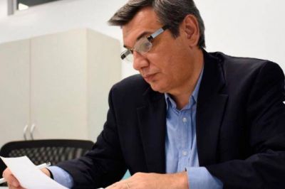 Inundaciones: Buil destac� la necesidad de concretar las obras proyectadas para evitar los desbordes de los r�os