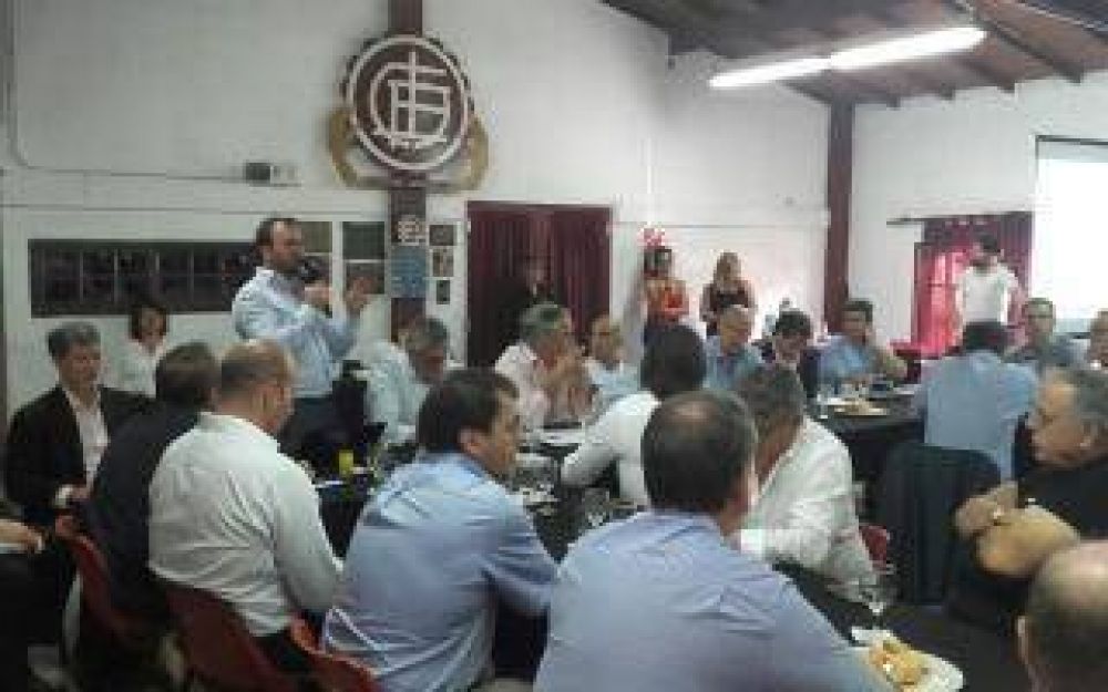 La Provincia reuni� a intendentes de Cambiemos con foco en la obra p�blica