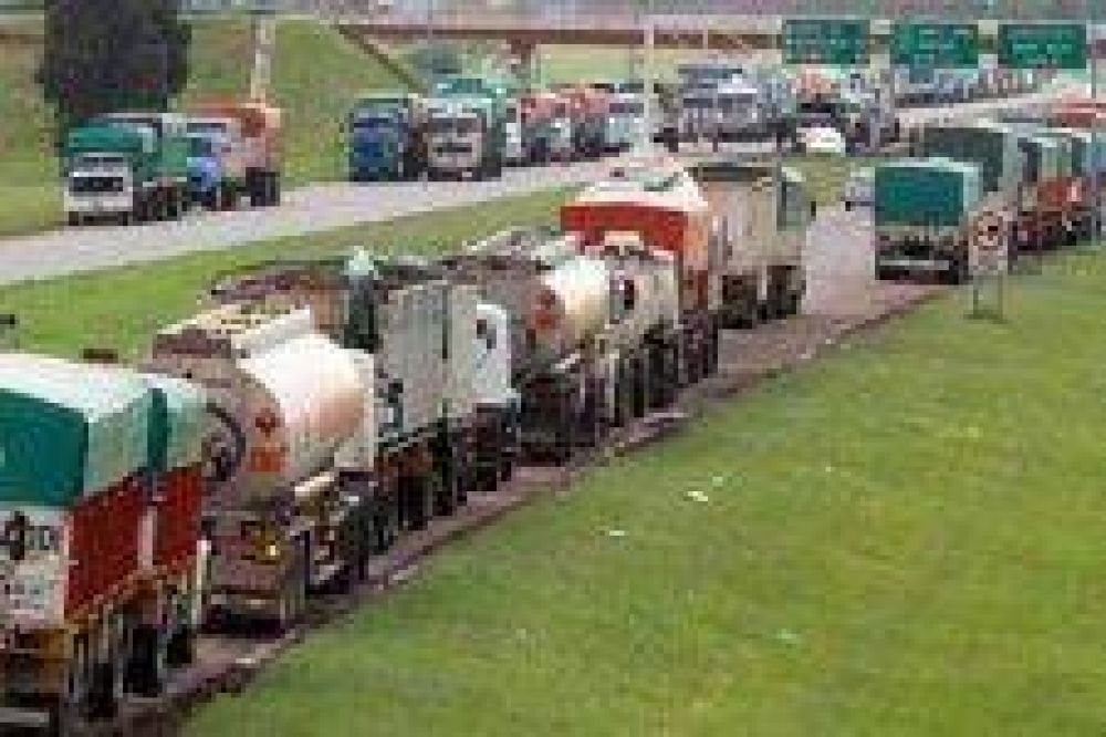El transporte de carga advierte sobre impacto del aumento de combustibles en el sector