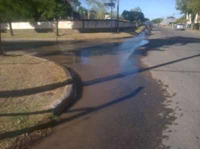 Por la rotura en la planta, este viernes no entregar�n bidones de agua