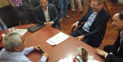 Salazar pidi� al presidente del Banco Provincia alternativas de cr�dito para el sector frut�cola
