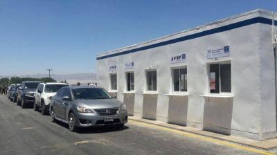 Un paro de aduana chilena no afectar�a el paso por Agua Negra