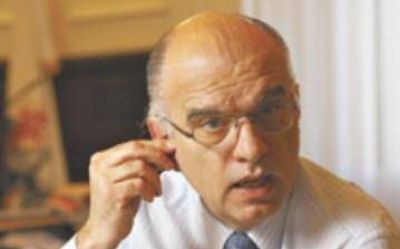 N�stor Grindetti: 
