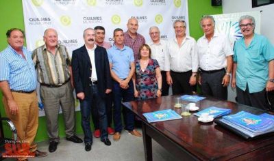 Molina firm� convenios de cooperaci�n con entidades quilme�as
