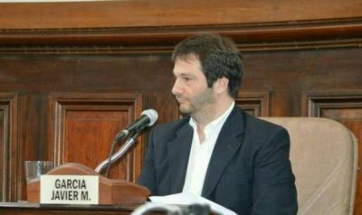 Garc�a le pidi� a Garro que interceda ante EDELAP por los cortes de luz