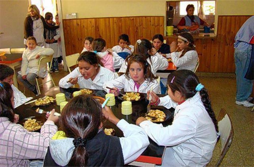 Se reaviva la polmica: denuncian que se podran privatizar los comedores escolares