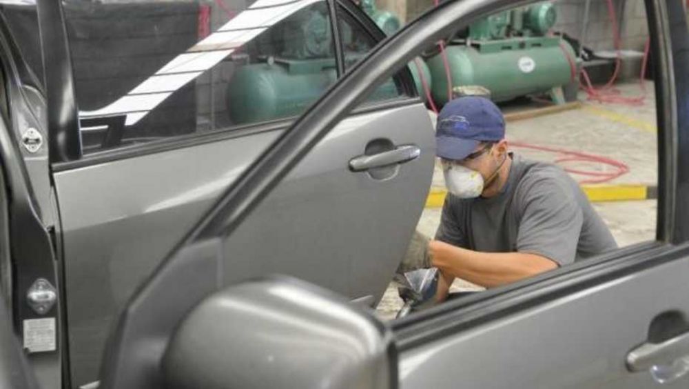 S�lo el 24% grab� las autopartes y la multa por no hacerlo es casi $ 1.500: c�mo es el tr�mite