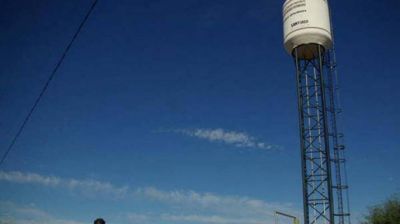 La gobernadora aprob� obras de agua potable, gas natural, mejora de caminos y otros servicios