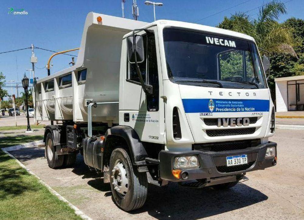 Entrega de veh�culo para el Sistema de Gesti�n Integral de Residuos S�lidos Urbanos
