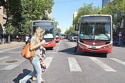 A m�s de 10 d�as de su aprobaci�n, no se aplic� el aumento del boleto