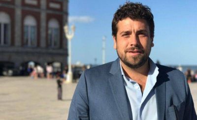 �El 90% de los municipios son meros pagadores de sueldo, tenemos que cambiar eso�