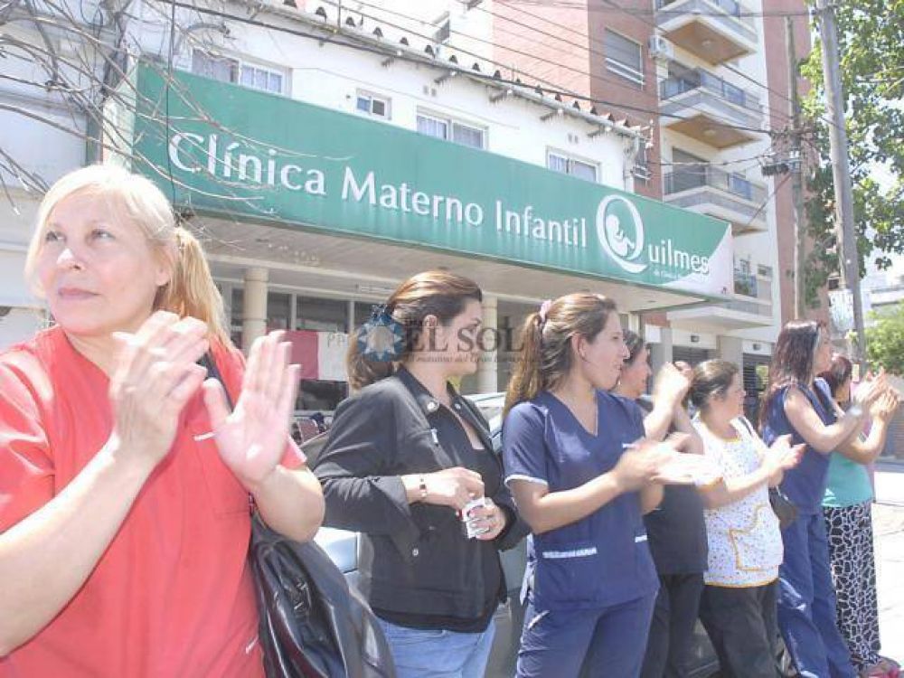 Empleados de la maternidad continuarn con la protesta