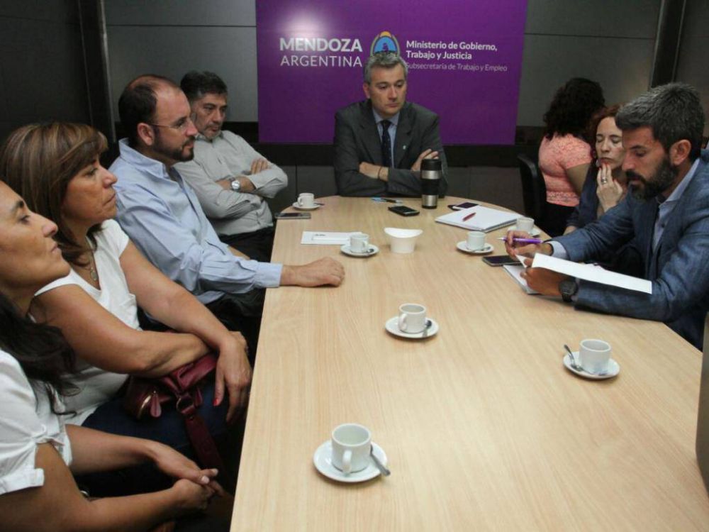Nacin consulta la experiencia de Mendoza de premiar la productividad