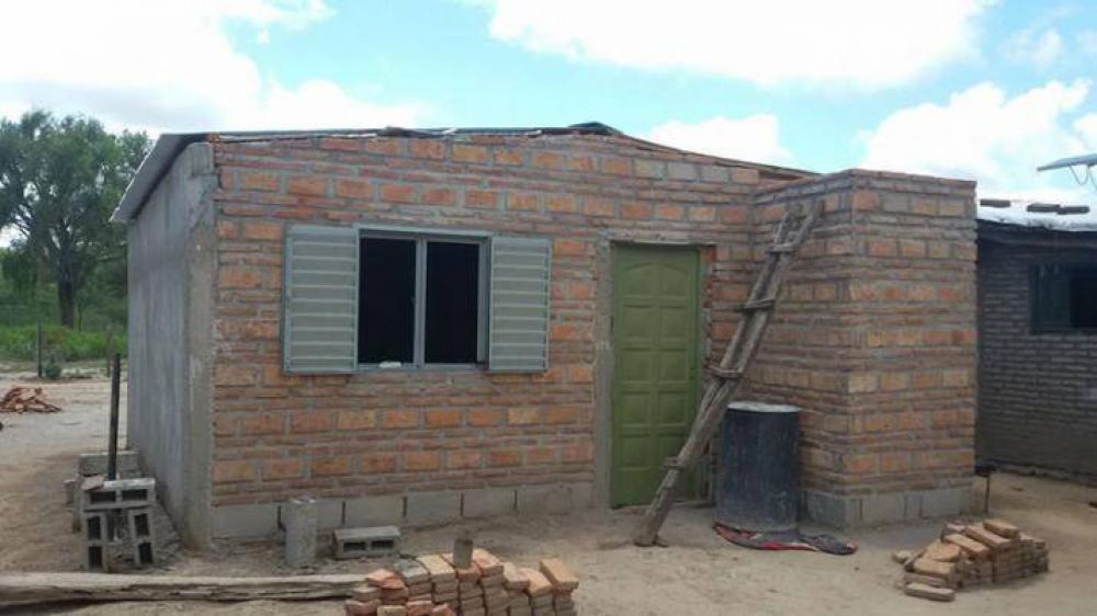 San Pedro de Guasayn avanza en la construccin de viviendas sociales