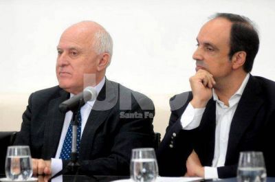 Corral dijo que va a invitar al PRO a sumarse al Frente Progresista