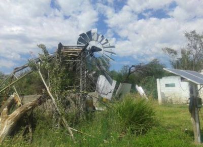 El tornado provoc� da�os en dos estancias