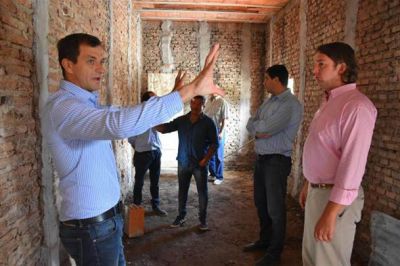 Bucca present� al nuevo delegado de Urdampilleta