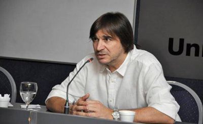 Faroni: �D�ganlo abiertamente que no quieren m�s teatro en la ciudad y nos vamos�