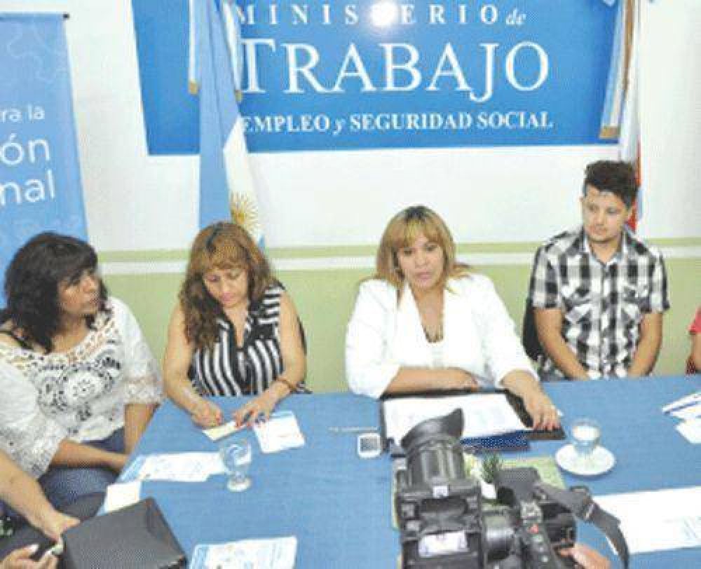 Subsidian a 19 cooperativas para fortalecer trabajo autogestionado