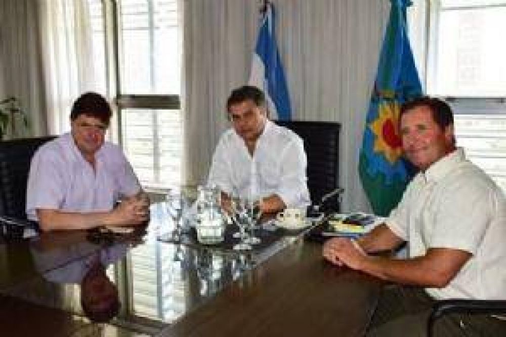 Gargaglione en La Plata con el ministro de Desarrollo Social
