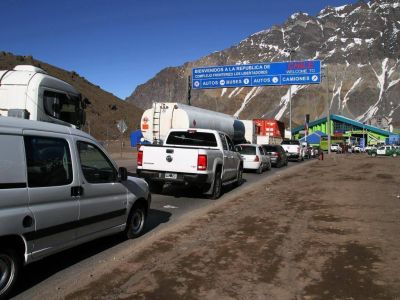Paciencia: podr�a haber demoras por un paro en la aduana chilena