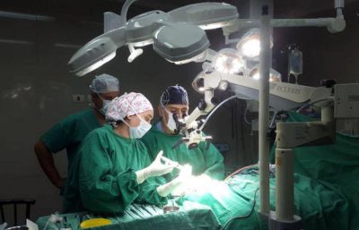 Se realizaron dos implantes cocleares en el Hospital Materno Infantil