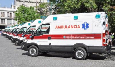 Ambulancias y motos ser�n entregadas al �rea de salud