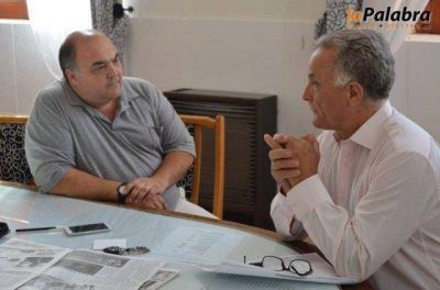 Bari se reuni� con autoridades del Museo Emma Nozzi