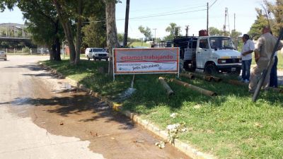 Reparan dos pozos de agua potable