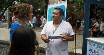 Empez� el operativo de vacunaci�n en peatonal Mu�ecas