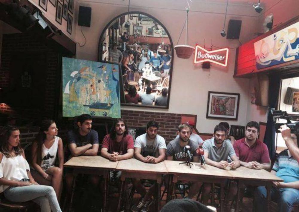Juventudes partidarias repudiaron las medidas de Arroyo