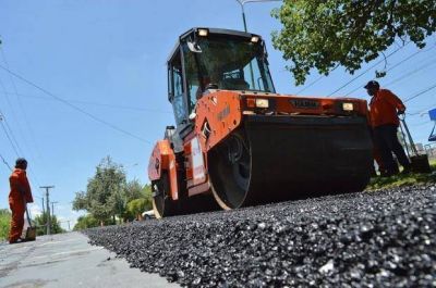 Avenida Savio: contin�an los trabajos de repavimentaci�n