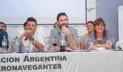 Aeronavegantes cerr aumento salarial del 44% con LATAM