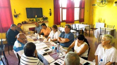 En C�rdoba, Frutos encabez� la primera reuni�n de Conducci�n del 2017