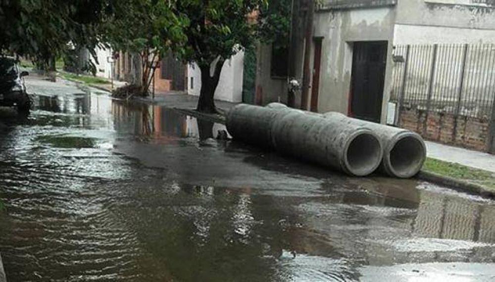 Casas que se hunden y desag�es a la espera