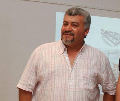  Cr�ditos: intendentes vernistas cruzan a Altolaguirre