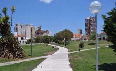 Con Massa presente abren el �Paseo del Durazno� en el Parque de los Patricios