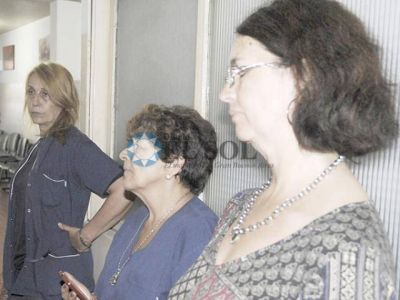 El PAMI contin�a sin pagar