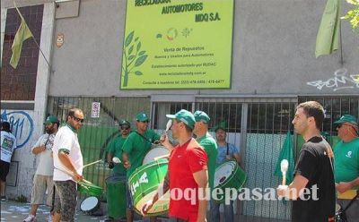 Reclamo de SMATA en una empresa que despidi� a un hombre sin causa
