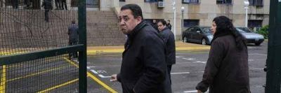 "No tom� la comisar�a, los polic�as se fueron"