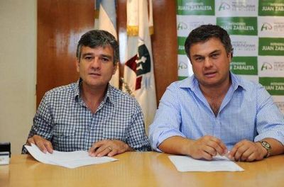 Zabaleta firm� un acuerdo marco con Desarrollo Social bonaerense