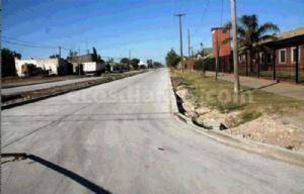 Avanzan los trabajos de pavimentaci�n de la 554 de Quequ�n y de la avenida 10