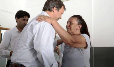 Cascallares junto a vecinos de Brown