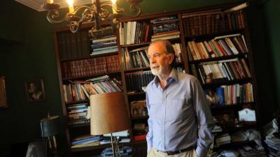 El plan de Javier Gonz�lez Fraga en el Banco Naci�n: cr�ditos hipotecarios a 50 a�os de plazo