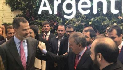 Schiaretti se sac� la foto con el rey Felipe VI