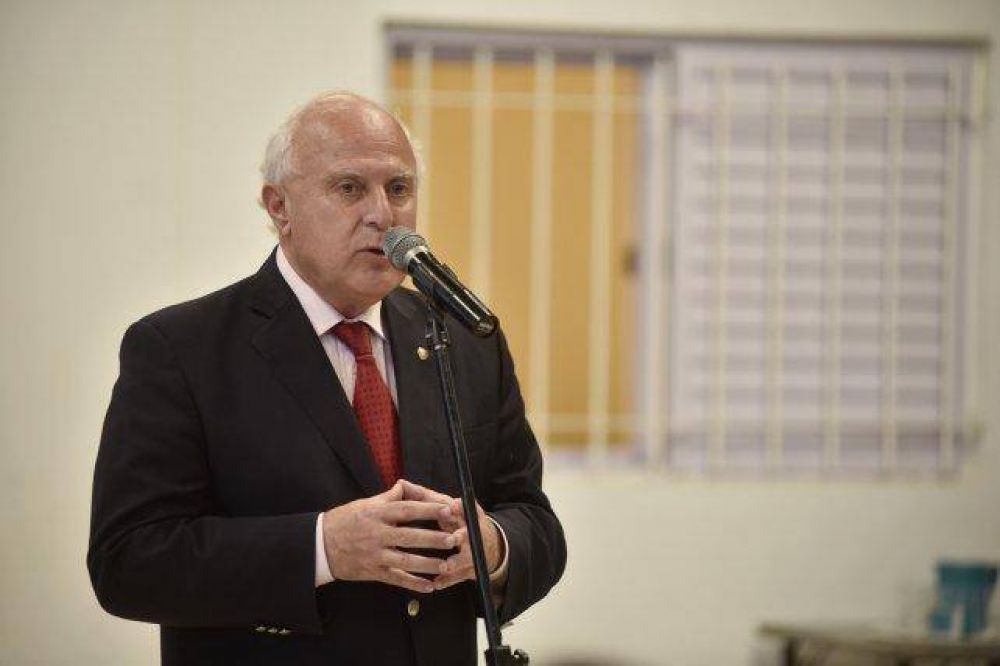 Lifschitz: 