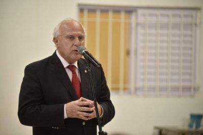 Lifschitz: 