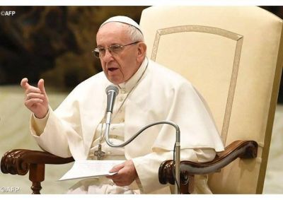 Papa: Tambi�n la oraci�n que consideramos 
