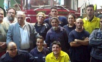 Bomberos de Sierra podr�n vender bonos contribuci�n y merchandising en las veredas